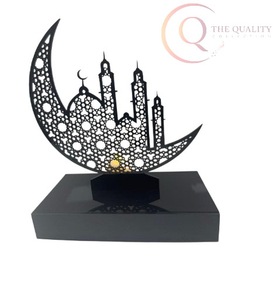 Calendrier de table en métal de qualité supérieure pour le Ramadan avec un design islamique élégant |   Imperméable et durable pour la décoration de la maison et du bureau - Product Image 4