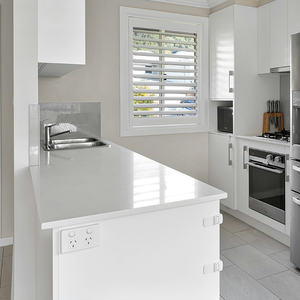 Fabrication au Vietnam de particules de polissage lisses et résistantes Projet résidentiel Bar à domicile Comptoir de cuisine en pierre de quartz artificiel - Product Image 3