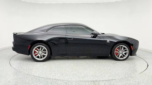 Autos Usados Do 6dg Ee Ch 6ar 6gerr S9RT Hel7l0cat, Volante a la Izquierda, Asientos de Cuero, Cámara Trasera, 2024 Euro IV, Pantalla Táctil - Product Image 5