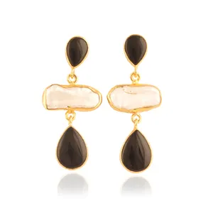 Awesome personality women earring natural pearl and black onyx gemstone gold plated drop earring long hanging push back earring