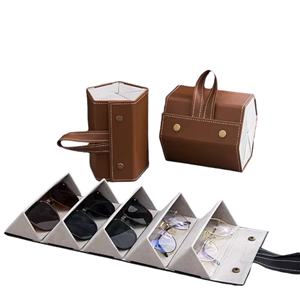 Porte-lunettes mural élégant en cuir, design français FD0000155, pour la présentation dans le salon - Product Image 1