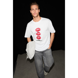 T-shirt surdimensionné à col rond en coton biologique pour homme GRIMELANGE GIANO avec détail imprimé - Product Image 1