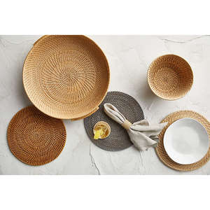 TienPhong, venta al por mayor, nueva llegada, bandeja de ratán redonda Artesia Natural personalizada con asas para desayuno, café, mesa, comedor - Product Image 5