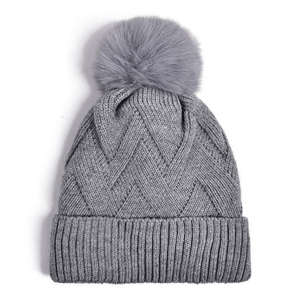 Bonnet en gros avec logo personnalisé, options de couleur, tricot doux, extensible, chaud, pour la mode décontractée, le streetwear et les activités de plein air - Product Image 1