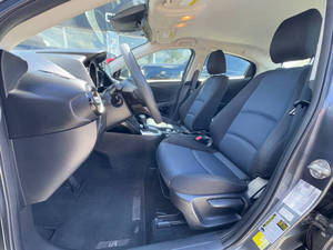 Quality Affordable Used Car 2017 To-yo-ta Ya-ris iA Left Hand <b>Drive</b> - Product Image 4