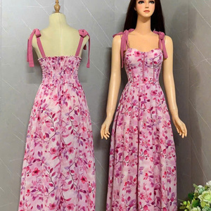 Robe longue d'été élégante pour femmes à manches courtes parfaitement alliant élégance, confort, décontracté et formel pour divers événements Maxi - Product Image 2