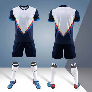 Camiseta de fútbol con impresión por sublimación, Jersey de fútbol con diseño personalizado, venta al por mayor - Product Image 4