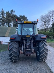 Venta al por mayor 2025 MasseyFerguson F 6180 Tractor de ruedas 4WD usado para agricultura 150HP para motor, cojinete, bomba y caja de cambios - Product Image 2
