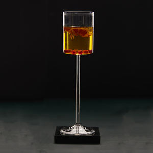 Juego de Cristalería con Forma de Diamante al por Mayor, Copa de Vino Tinto de Diseño Premium, Colección de Bar Elegante y Lujosa de Fábrica India - Product Image 3