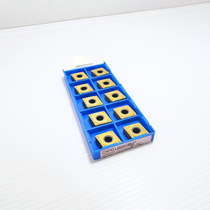 Inserto de Torneado de Alta Velocidad Cermet CNMG 120404 GP PV7020 con Recubrimiento PVD Dorado para Acero al Carbono y Acero Aleado, Calidad Japonesa - Product Image 4