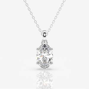 Collar con Colgante de Oro de 18K con Diamante Moissanite de Corte Ovalado, Elegante y Solitario - Product Image 4