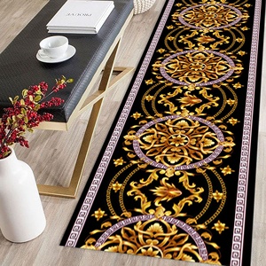 Tapis à motifs grecs noir et or : Tapis de couloir moderne, avec poils doux - Product Image 1
