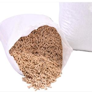 Briquetas de madera en bolsas de 15 kg, pellets de madera de haya y roble para sistemas de calefacción a precios económicos - Product Image 4