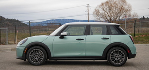 MINI Cooper C de 5 Puertas USADO, Año 2025 - Product Image 3