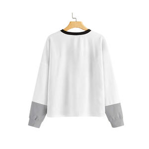 เสื้อสเวตเตอร์ถักมีโลโก้3D สำหรับผู้หญิงคอลเลกชั่นสำหรับฤดูหนาวแบบ2024 - Product Image 3