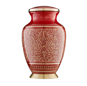 Urne funéraire en laiton de style américain/européen gravée en vert antique pour le stockage des cendres d'adultes - Product Image 4