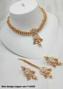 ENSEMBLE DE BIJOUX INDIENS TRADITIONNELS ET À LA MODE EN CUIVRE ENSEMBLE DE BIJOUX DE MARIAGE POUR FEMMES BOUCLES D'OREILLES ET COLLIER - Product Image 3