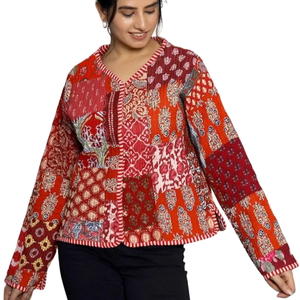 เสื้อแจ็คเก็ตบุสองชั้นทำด้วยมือสำหรับทุกเพศเสื้อโค้ทสั้นผ้าไหมส่าหรีดีไซน์งานปะต่อของขวัญคริสต์มาสที่สมบูรณ์แบบสำหรับผู้ชายและผู้หญิง - Product Image 1