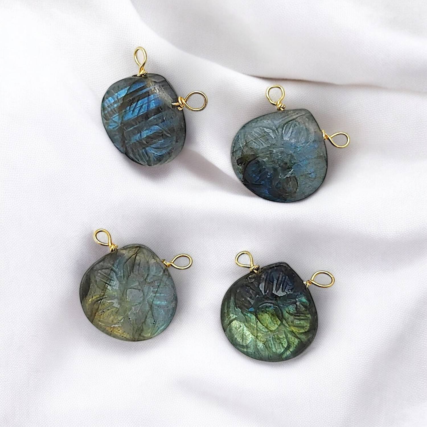 ลาบราดอไลท์