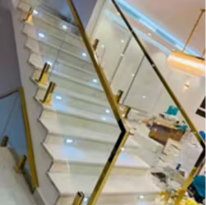 SS 202 304 316 Tubos con acabado de espejo Tubos cuadrados redondos de 38,1mm para mostradores de barras Barandillas de pie y espacios interiores elegantes - Product Image 1