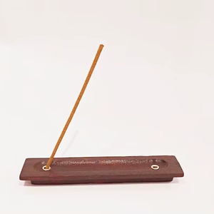 Brûleur d'encens traditionnel en bois durable avec un long récupérateur de cendres pour l'utilisation religieuse d'agarbatti à la maison, au temple, au bureau - Product Image 1