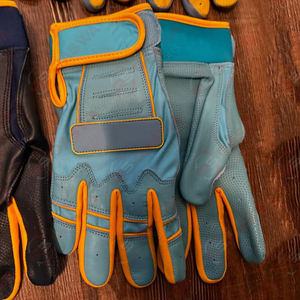 Gants de frappeur de baseball professionnels avec logo personnalisé Nouveau design Gants de softball antidérapants pour adultes garçons filles jeunes - Product Image 1