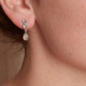 Boucles d'oreilles pendantes en argent sterling 925 véritable plaqué or 18 carats avec opale bleue triple véritable, cadeau de mariage pour femme, fête - Product Image 4