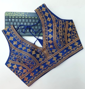 Blusa moderna Hevi con tiras de seda Fentam, vestido de verano listo para usar con hermoso patrón abierto frontal y elegante nudo Formal - Product Image 5