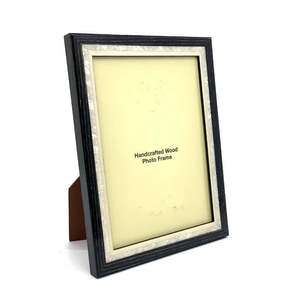 Cadre photo moderne en bois de manguier, luxueux et durable, avec couleur et taille personnalisées - Product Image 2