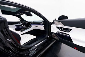 Mercedes-Benz AMG GT 63 Base 2024 Usado en Buenas Condiciones, Certificado y Limpio - Product Image 4