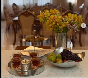 Bols à chocolat de qualité présentation festive de bonbons salade et bols de noix de fruits pour table à manger élégante et affichage de fête de mariage - Product Image 6