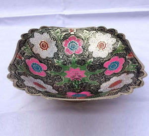 Bol à fruits en métal fabriqué à la main de conception moderne, vaisselle de forme ronde martelée polie pour les fêtes - Product Image 3