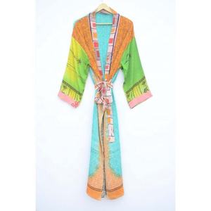 Kimono de dormir de manga larga para dama de honor, bata de seda, bata de baño, ropa de playa - Product Image 1