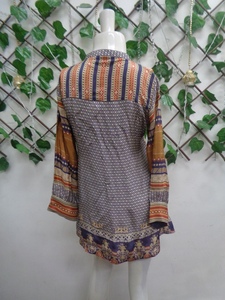 Collection de vêtements de fête Tunique en viscose kurti Tunique ethnique tendance Kurti à vendre en vrac d'Inde - Product Image 2