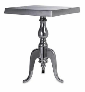 Table basse rectangulaire moderne en aluminium argenté avec base en métal Aswan International MT-818 - Product Image 1