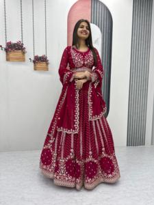 Hermoso bordado pesado 7mm Secuencia Trabajo Georgette Lehenga Choli Dupatta Vestido de lujo para adultos Compras en línea en la India - Product Image 4