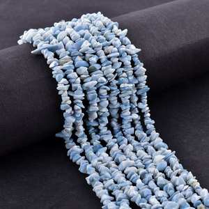 Perles en vrac en forme d'opale bleue naturelle de qualité supérieure avec pierre d'opale d'aspect naturel pour la fabrication de bijoux pour la vente à l'exportation - Product Image 1