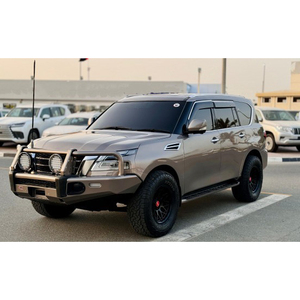 N-issan Patrol 4WD usado, limpio y confiable, perfecto para viajes familiares, de negocios y de larga distancia, vehículo completamente inspeccionado - Product Image 2