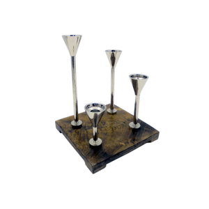 Forme carrée fer métal avent bougeoir argent fini base en bois pour la maison et la fête de noël éclairage décoration en gros - Product Image 1