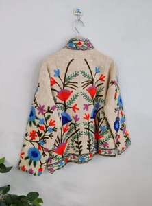 Veste en tissu Suzani en velours 2025, broderie florale, veste courte, faite à la main, veste unisexe d'hiver avec doublure en coton à l'intérieur - Product Image 2