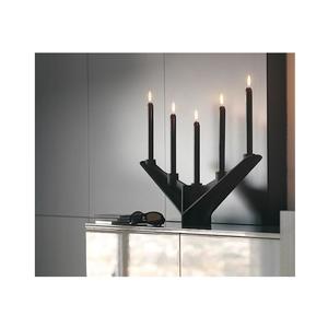 Portavelas rústico de metal para velas de té, diseñado para proyectar una luz cálida y suave y crear un ambiente relajante en todas las habitaciones del hogar. - Product Image 4