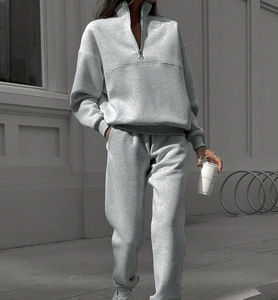 OEM Custom 100% Cotton Hooded Winter Oversized <b>Hoodie</b> & Jogger Sweatpants Set for <b>Women's</b> - Product Image 4