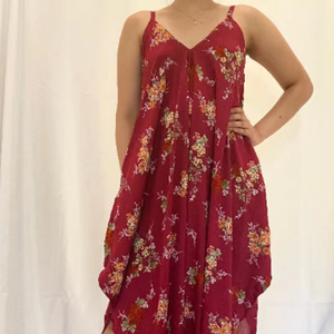 Combinaison formelle d'été pour femme en 100% coton de haute qualité, col en V, style streetwear, tie-dye, à bretelles et pantalon large - Product Image 1