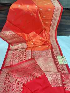 Sarees de seda brocados hechos a medida en un color rosa oscuro con bordes intrincados ideales para reventa también para bodas. - Product Image 6