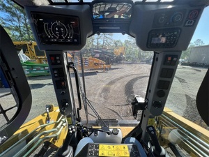 รถตักตีนตะขาบ ASV RT-75 Posi-Track กำลัง 75 แรงม้า เครื่องยนต์ดีเซล สำหรับงานก่อสร้าง - Product Image 3