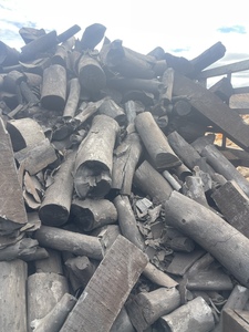 Charbon de bois noir en morceaux Vietnam Eucalyptus Charbon de bois cylindrique Clean Burn BBQ Type Charbon de bois d'eucalyptus - Product Image 3