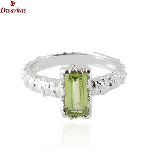 Anillo de banda de plata de ley 925 con diseño atrevido y textura de piedra preciosa de peridoto, fabricación al por mayor, disponible en stock, anillos a bajo precio - Product Image 3