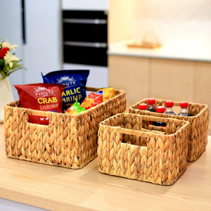 Venta al por mayor de Vietnam, cestas de almacenamiento de jacinto de agua tejido Natural, juego organizador de doble asa de 3 para ropa y ropa - Product Image 2
