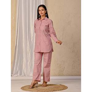 ชุดเซ็ตผ้าฝ้ายพิมพ์ลาย Mauve Barik Butti สุดหรูแบบสองชิ้นสำหรับสุภาพสตรี ไซส์ XS และ XXS พร้อมเสื้อตกแต่งกระดุม - Product Image 4