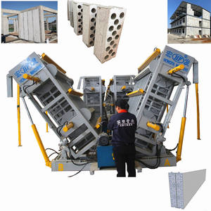 Machine à panneaux muraux en béton préfabriqué / Machine à fabriquer des panneaux de clôture et des murs de clôture en béton pour la fabrication de panneaux de maisons préfabriquées - Product Image 1